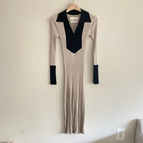 MALENE BIRGER Ahnea Two-Tone Ribbed-Knit Dress in Beige - XS MALENE BIRGER Ahnea Two-Tone Ribbed-Knit Dress in Beige - XS